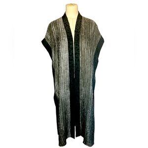 1980’s Joan McGee silk textured kimono duster